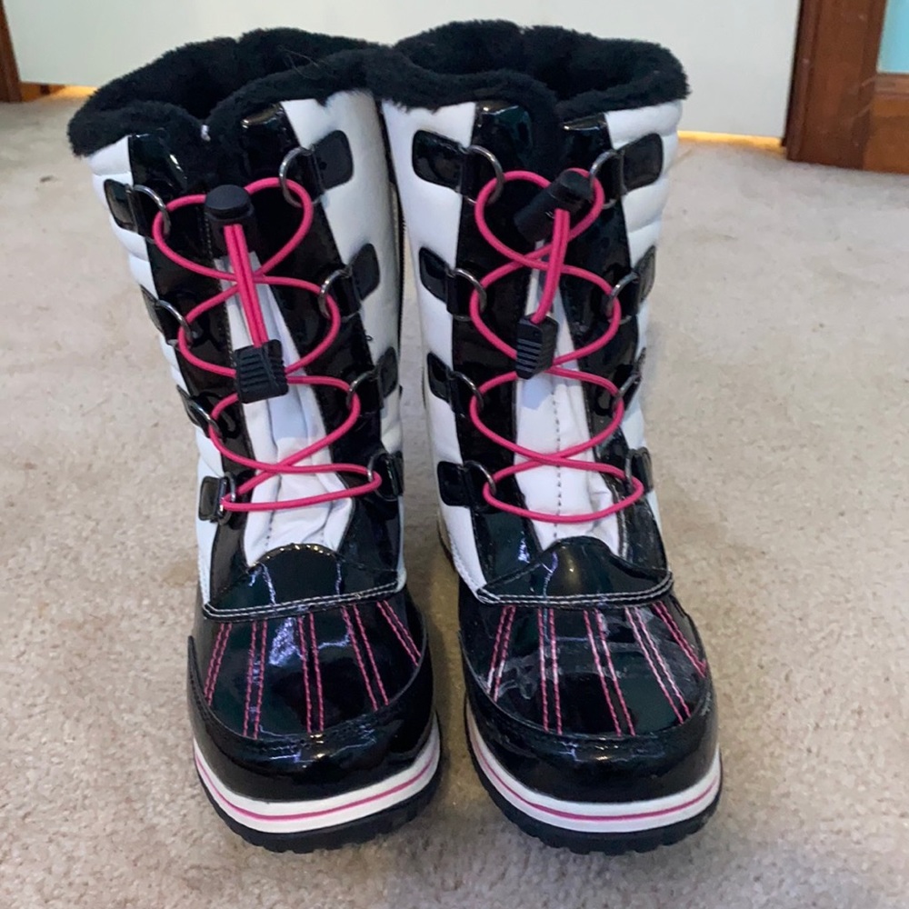 Girls snow boots
